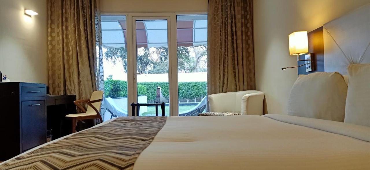 Hotel The Arindum Katni Екстер'єр фото